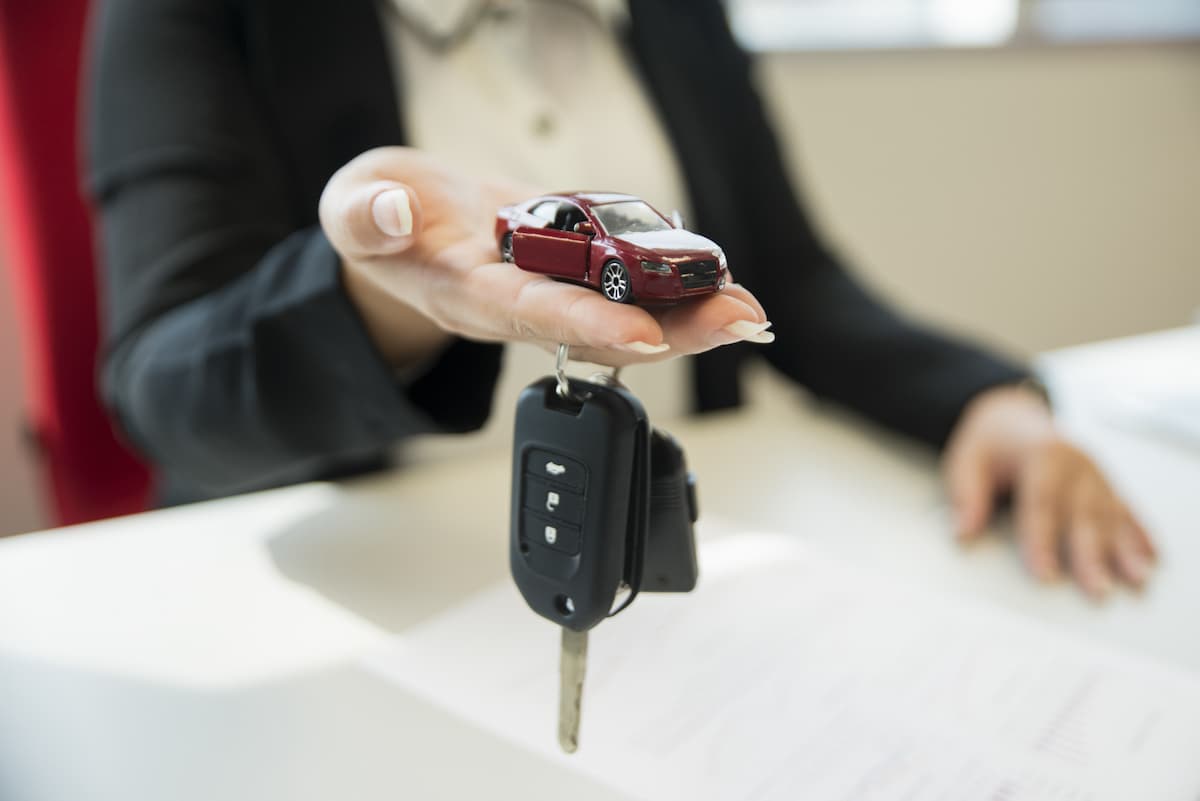 Romanian car leasing and rental company Autonom raises EUR 48 mln with bond issue
