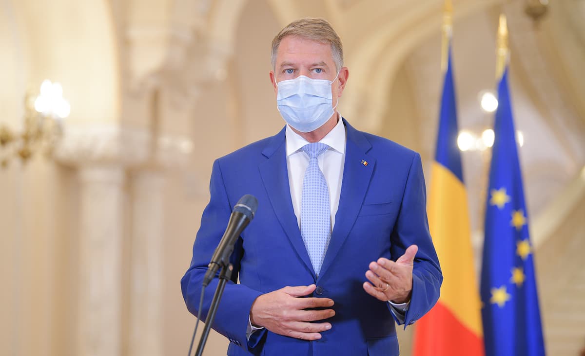 Romanian President sets up committee to fight climate change