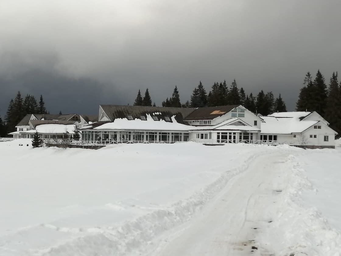 Hagag Development takes over hotel in Romanian mountain resort, plans EUR 60 mln refurbishment, upgrades