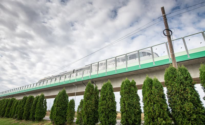 Transport minister announces introduction of combined ticket for Bucharest's airport train, subway & overground public transport