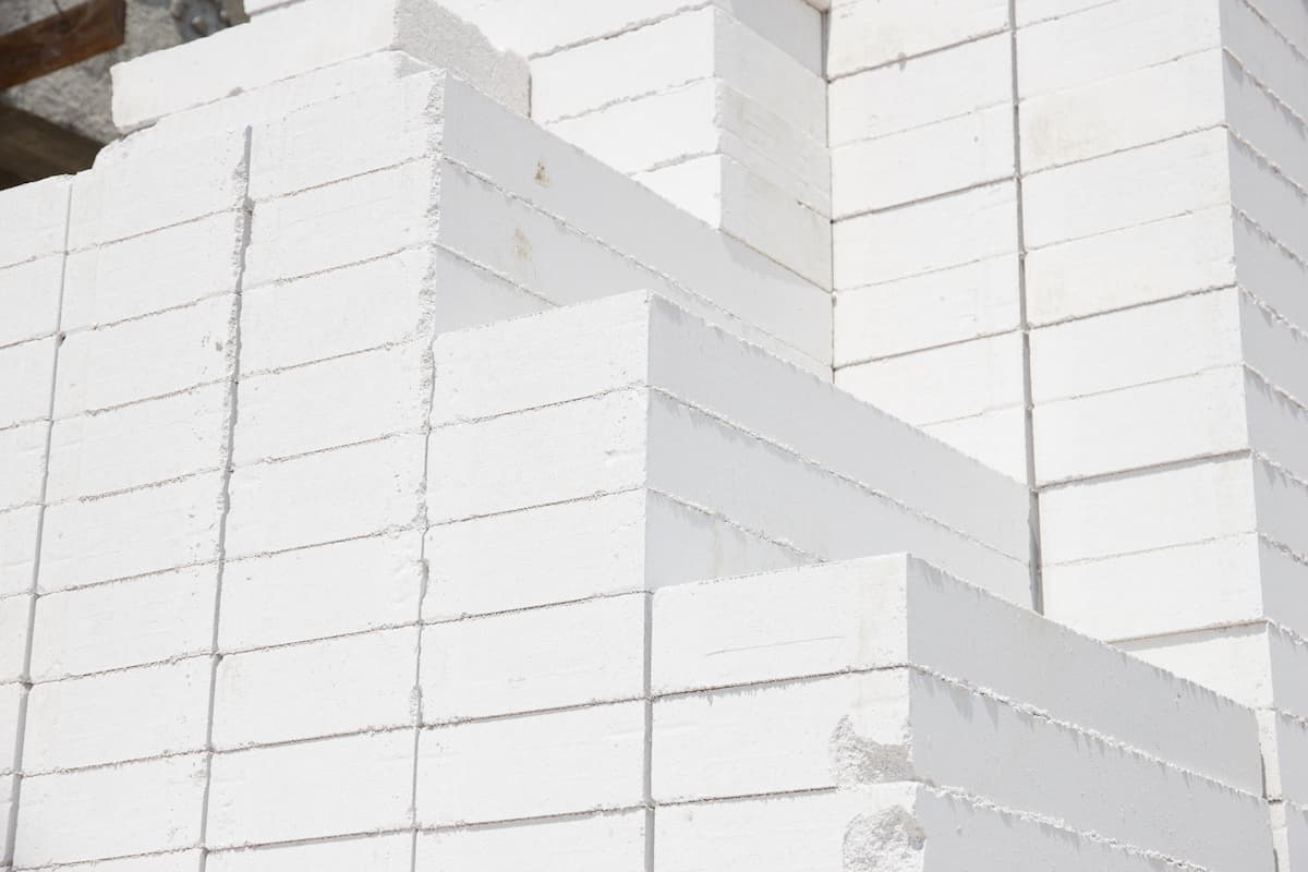 Romanian investor opens large autoclaved concrete factory under EUR 40 mln investment