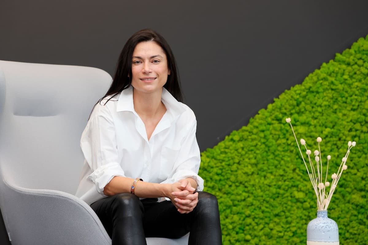 Romanian startup FLOWX.AI opens office in Paris