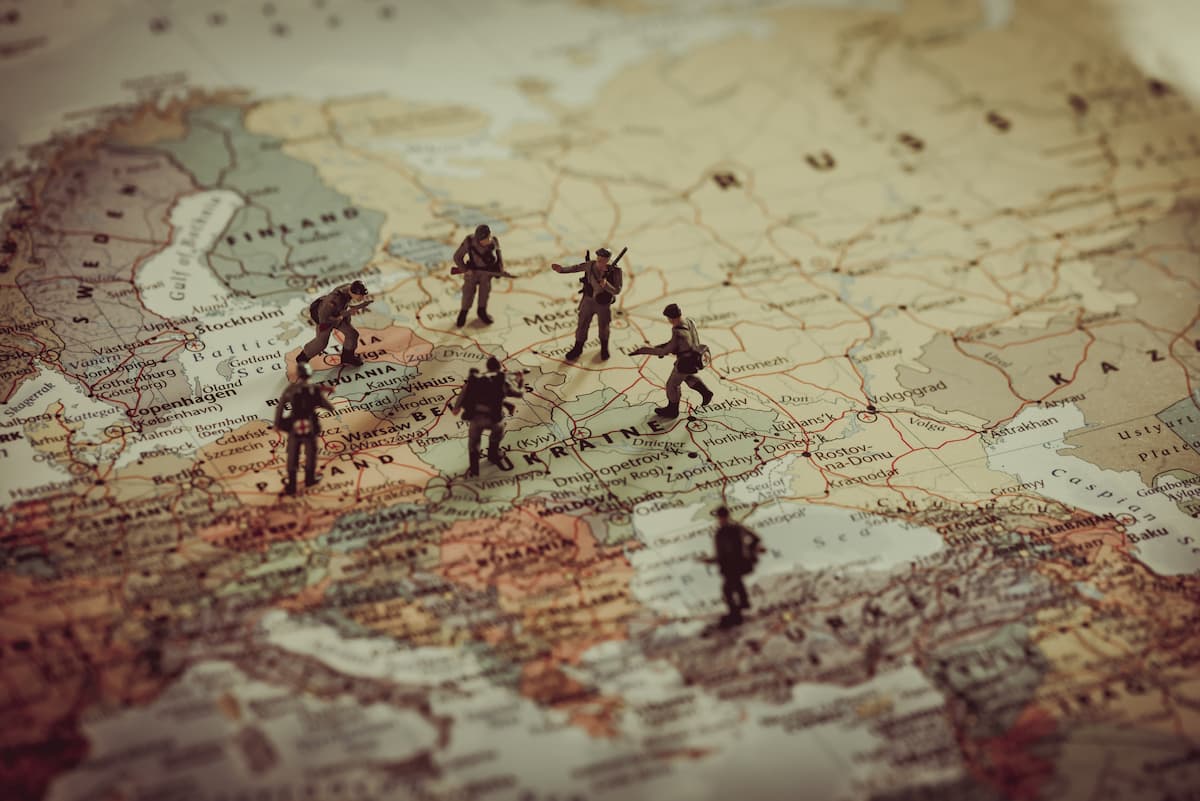 ECFR poll: Almost 2 out of 3 Romanians believe Russia will invade Ukraine this year
