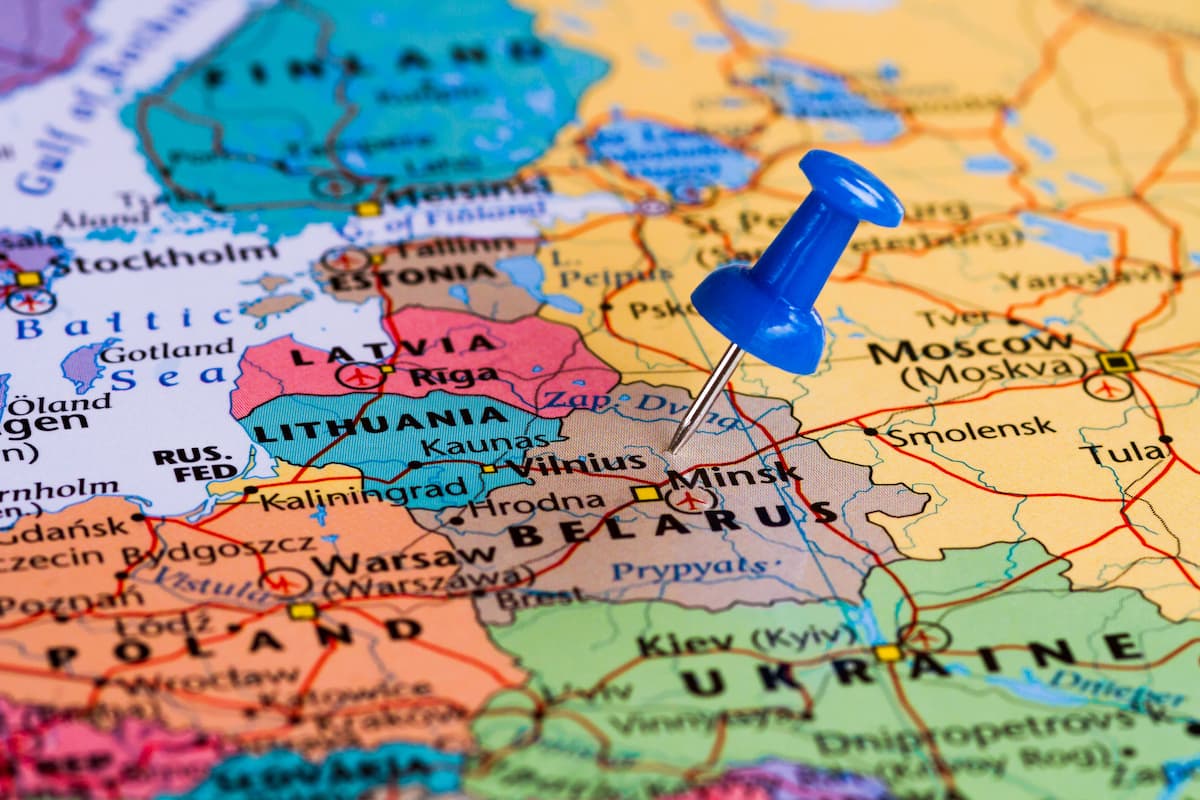 Ministry of Foreign Affairs urges Romanians to avoid travel to Belarus