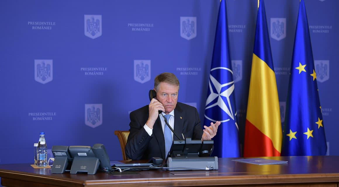 President: Romania ready to serve as distribution hub for humanitarian aid for Ukraine