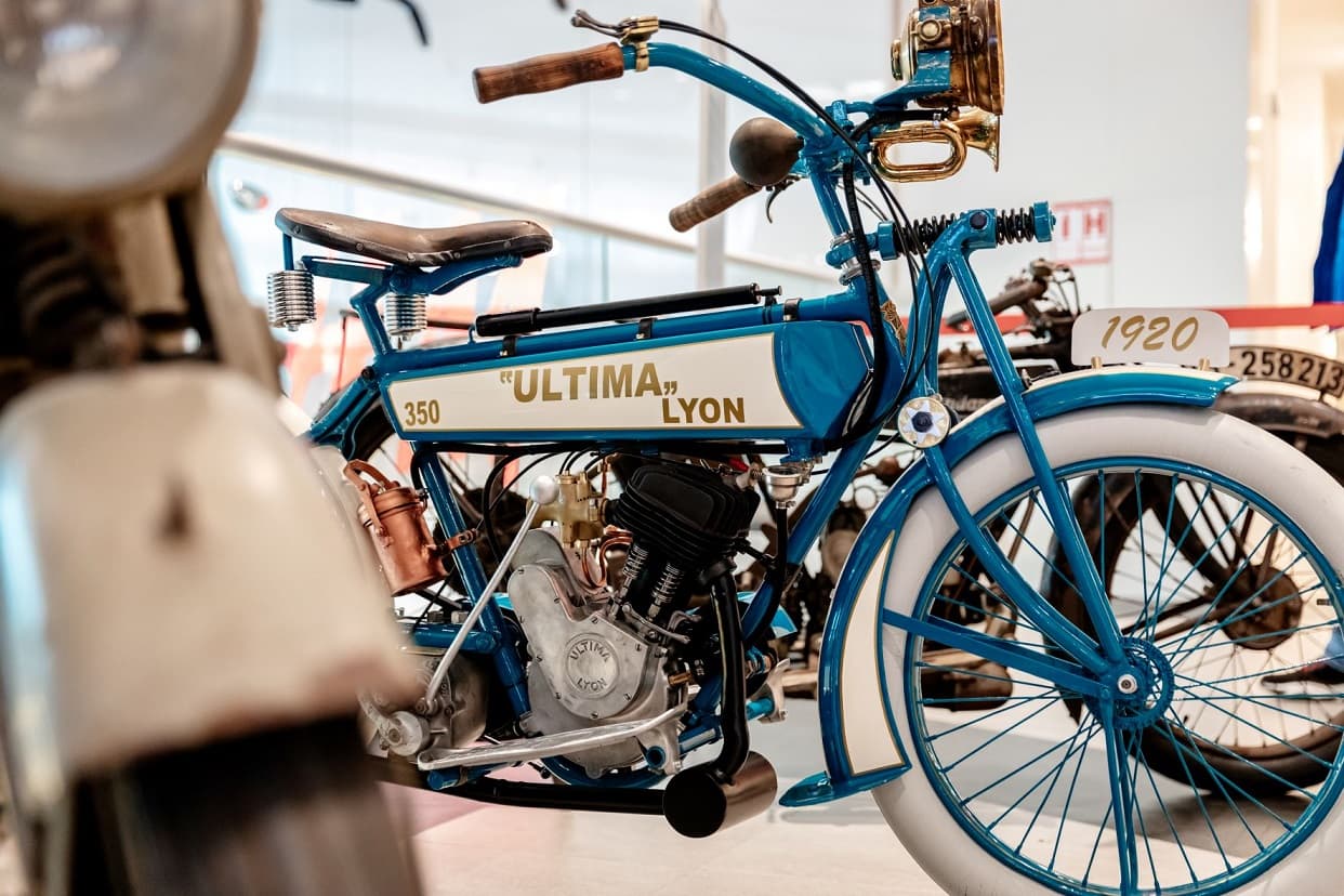 Retro and new motorcycles on display in Bucharest exhibition
