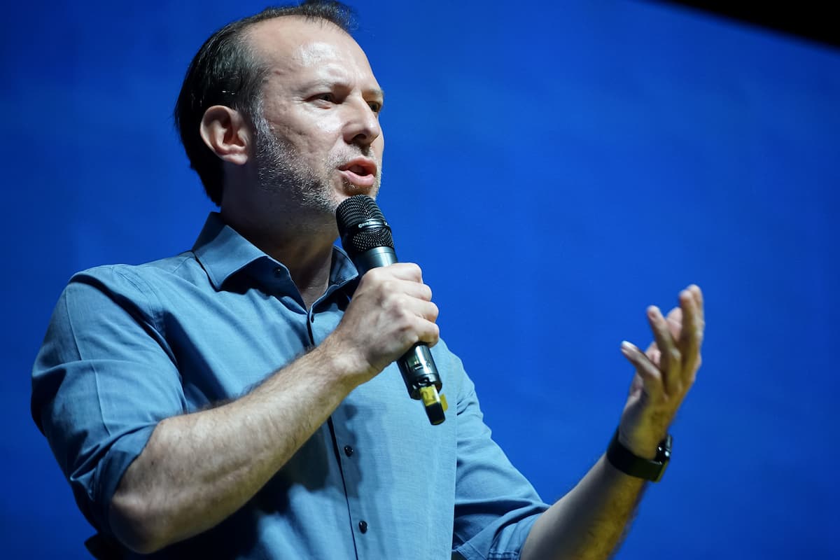 Ex-PM Citu points to incumbent Govt. for excessive anti-Covid vaccine ordering in Romania