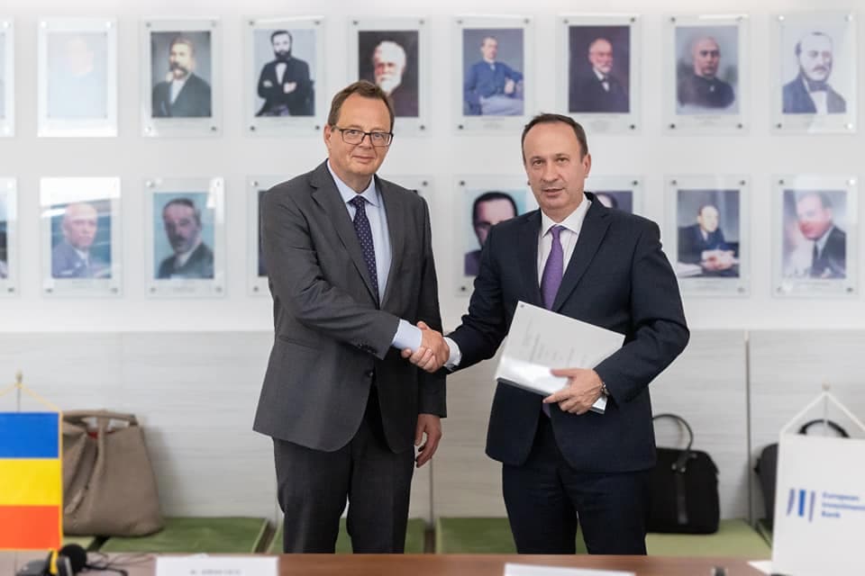 RO FinMNin Caciu meets EIB officials over EUR 500 mln regional hospital in Craiova