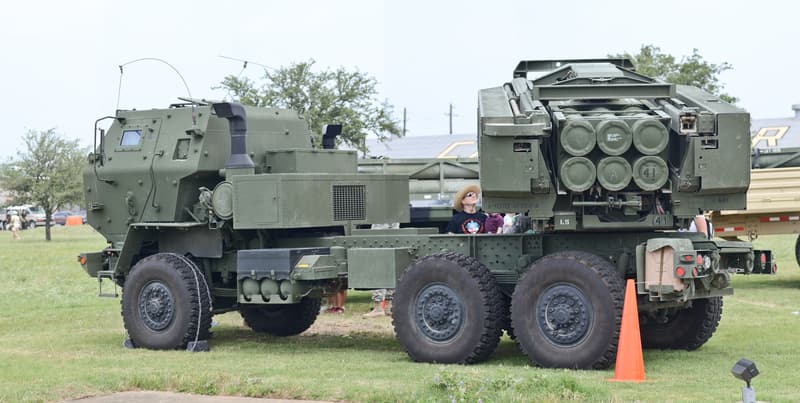 RO army tests HIMARS multiple rocket launchers in simulated attack on Black Sea ships