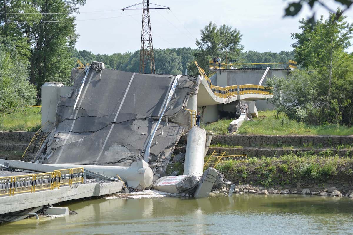 Bridge in Romania collapses six months after reopening, prosecutors investigate the case