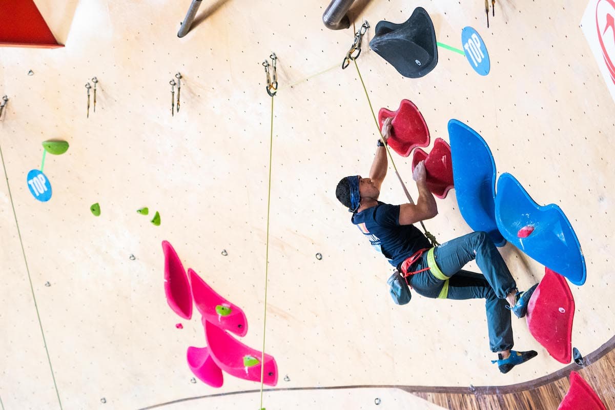 Romania’s national paraclimbing team ends 2022 competition season with 17 medals