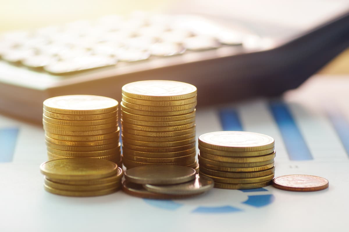 Romania’s public debt edges marginally down in August