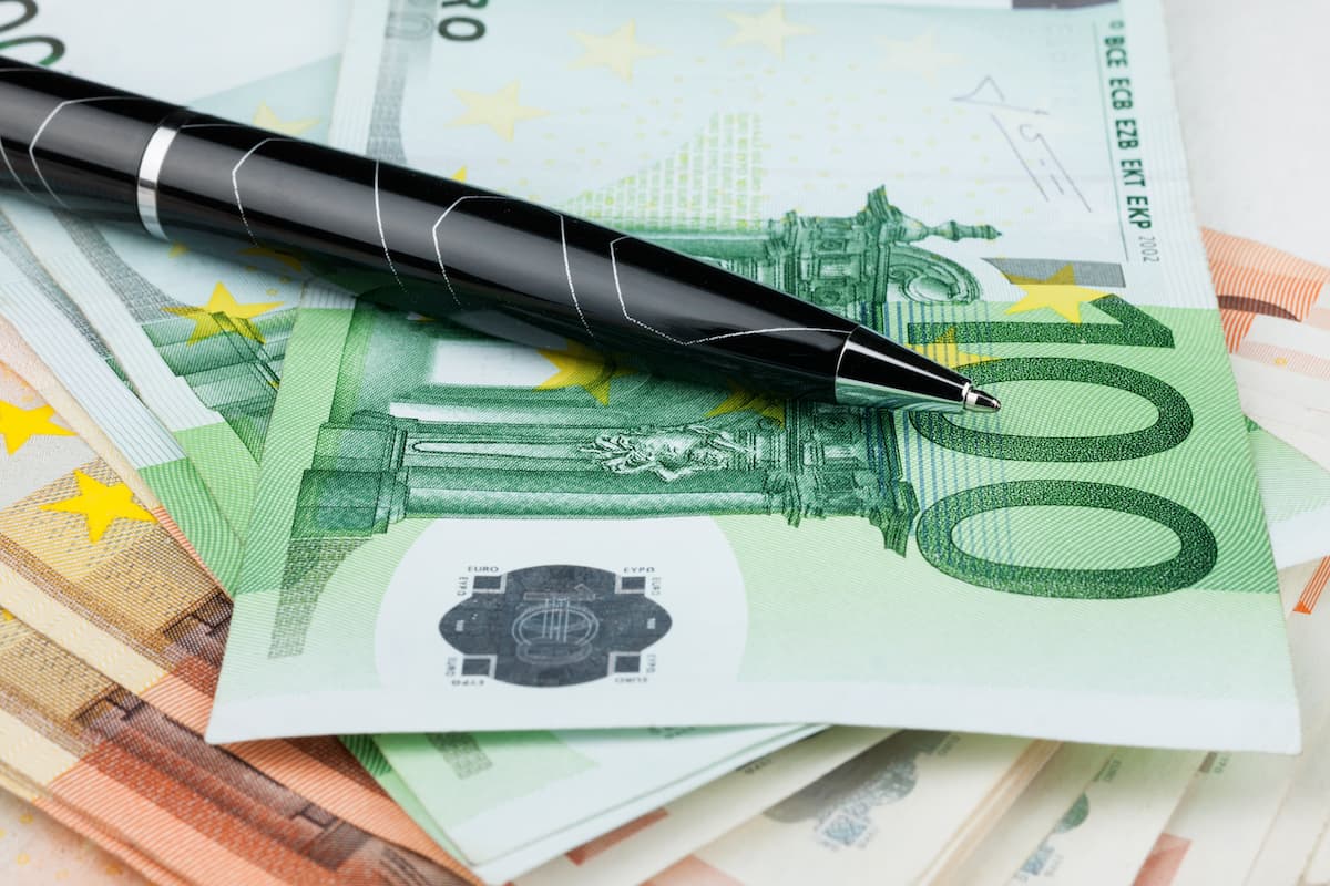Romania seeks to diversify financing to keep borrowing costs competitive