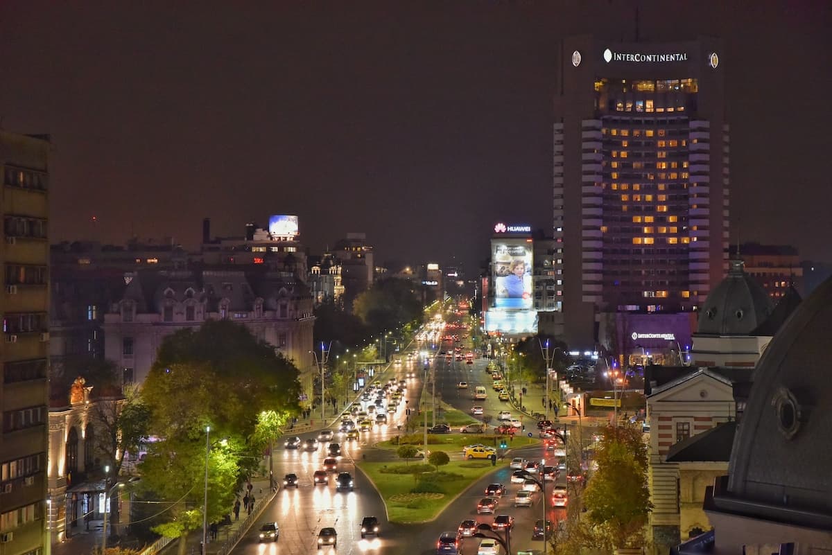 New draft regulation to ban loud cars and motorcycles in Bucharest during nighttime