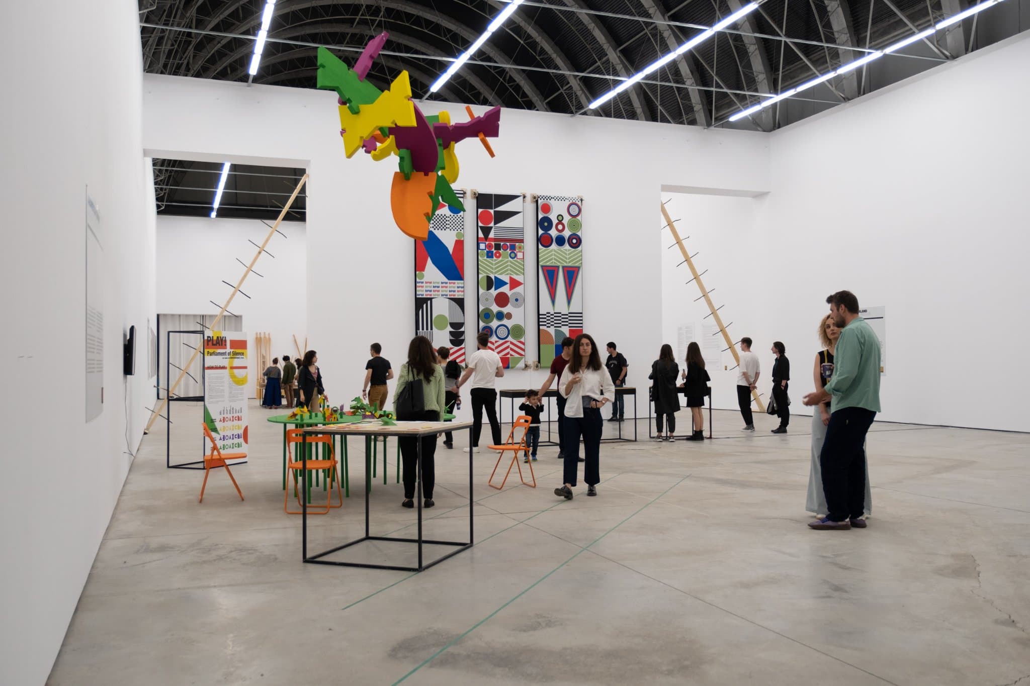 Romanian Design Week will take place May 12-21, 2023 under the theme CONNECTIONS