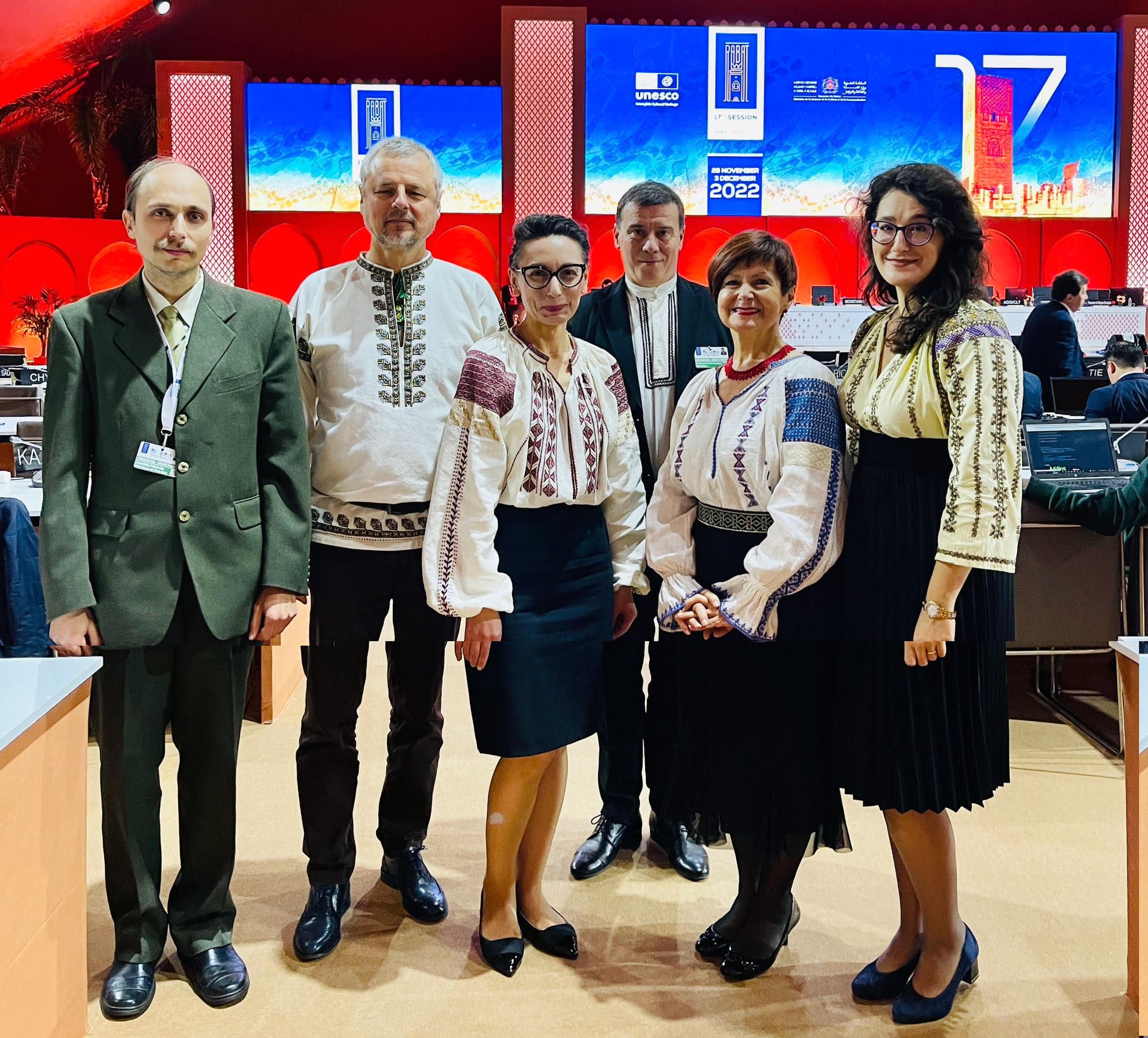 Ia, Romanian traditional blouse, included in UNESCO patrimony