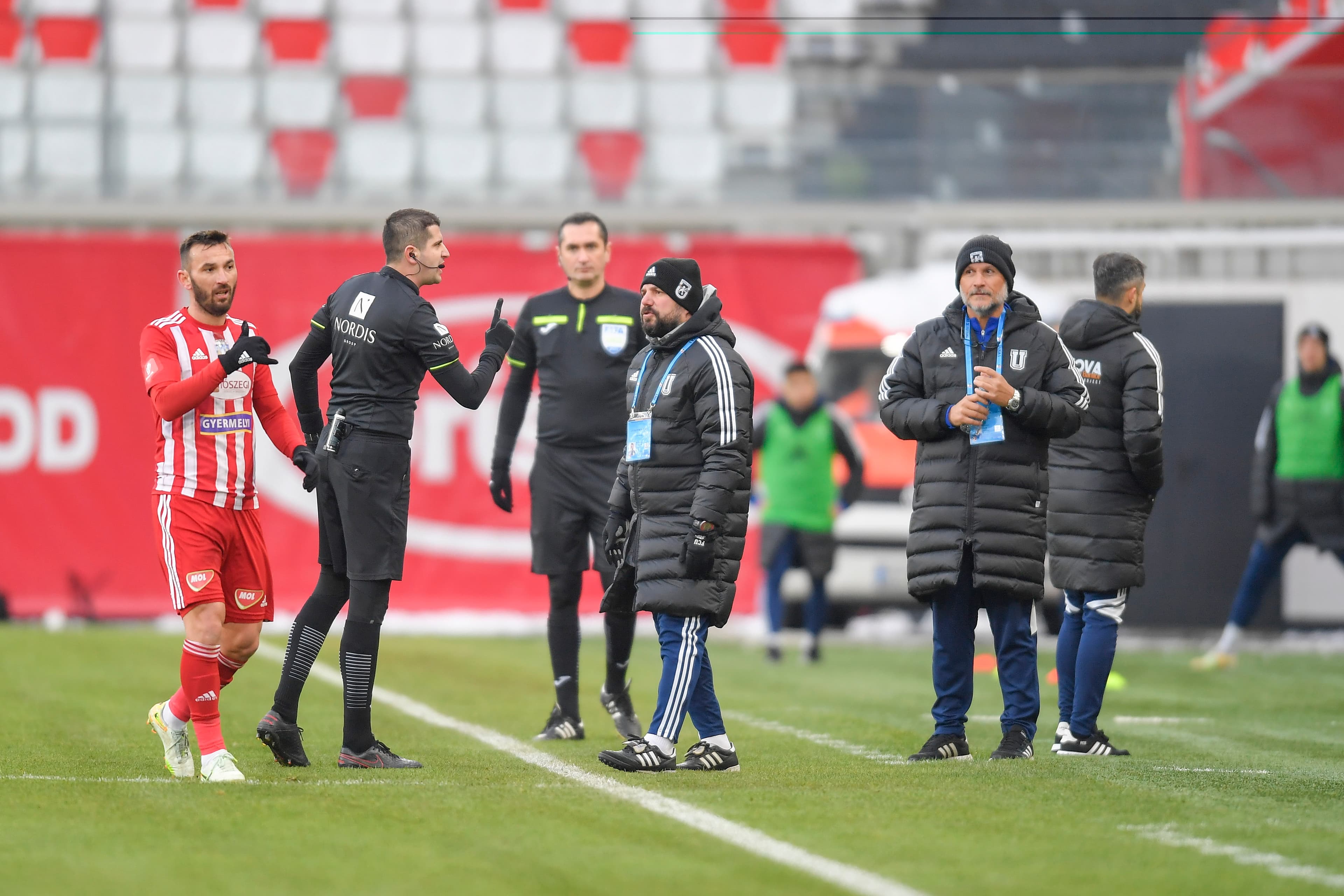 Referee ends football match after xenophobic chants, a first in Romania