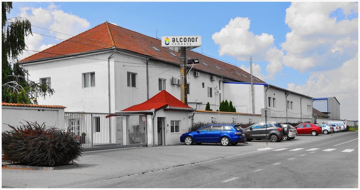 Romanian soft drinks maker Alconor gets EUR 13.4 mln loan for pet food business