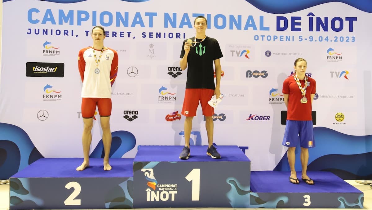 David Popovici grabs two gold medals at Romania’s national swimming championships