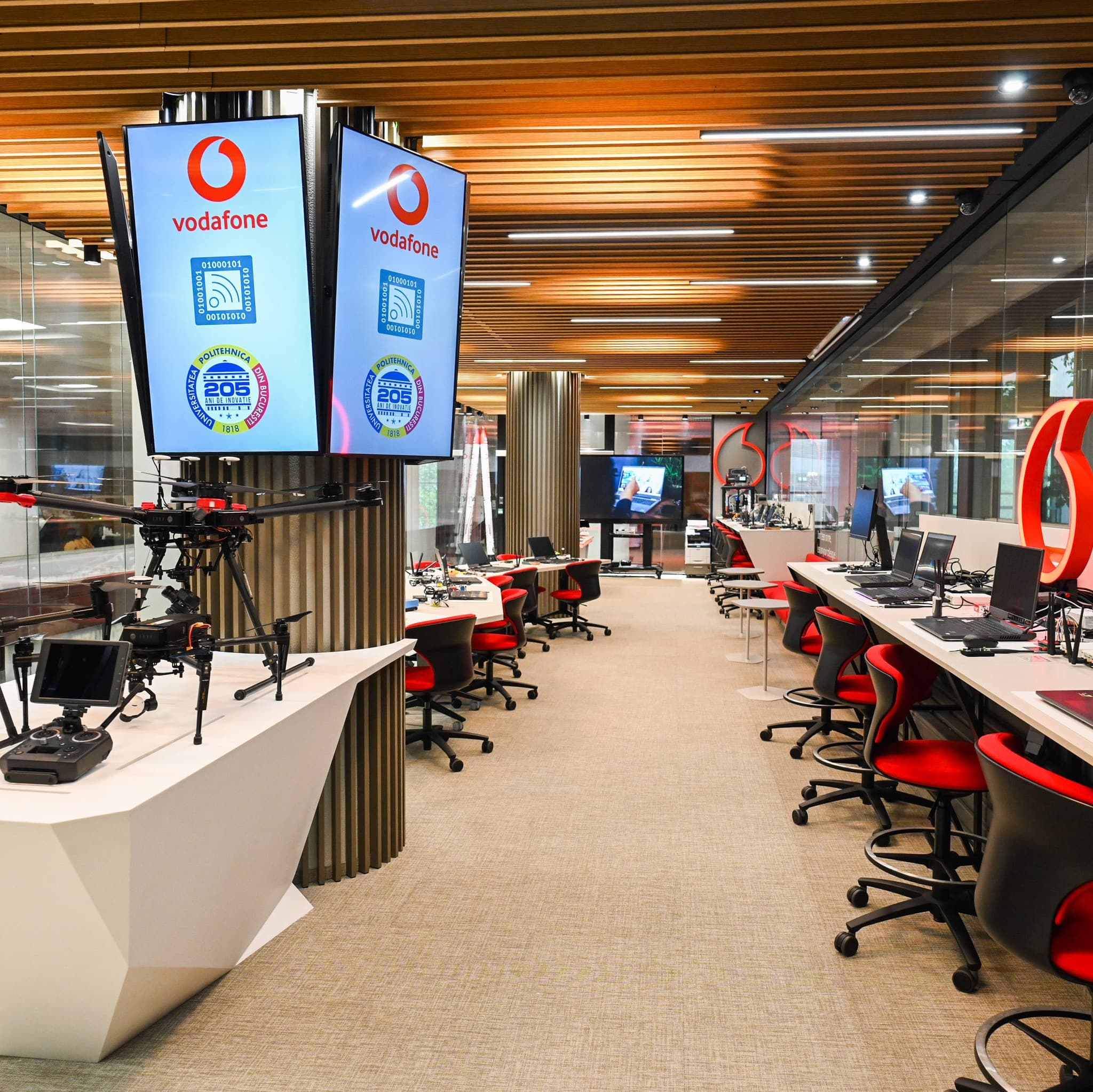 Vodafone Romania unveils Innovation Hub within Bucharest’s Polytechnic University