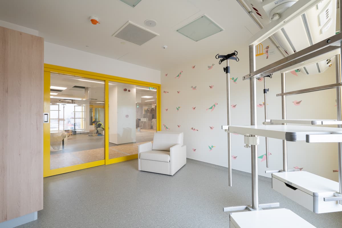 Romanian non-profit and delivery platform partner to raise funds for new hospital equipment
