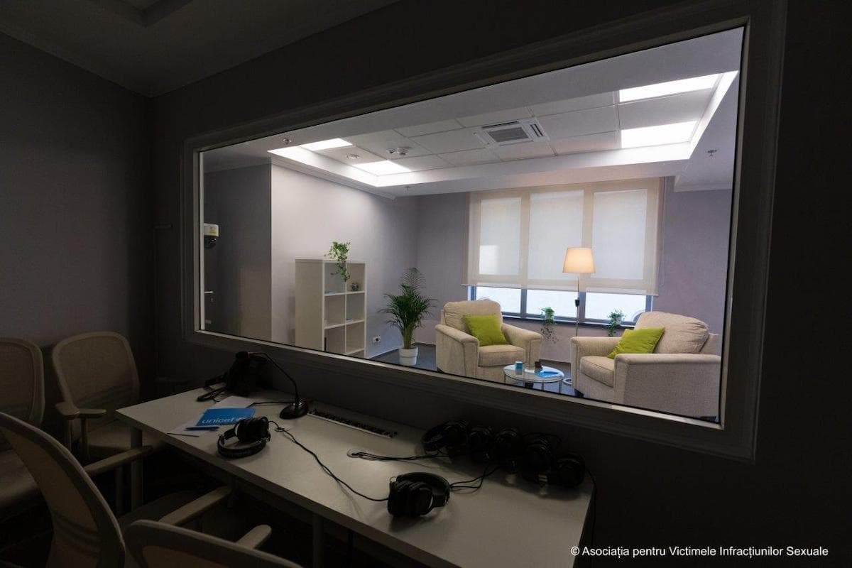 DIICOT Bucharest sets up special hearing room for minors and victims of human trafficking