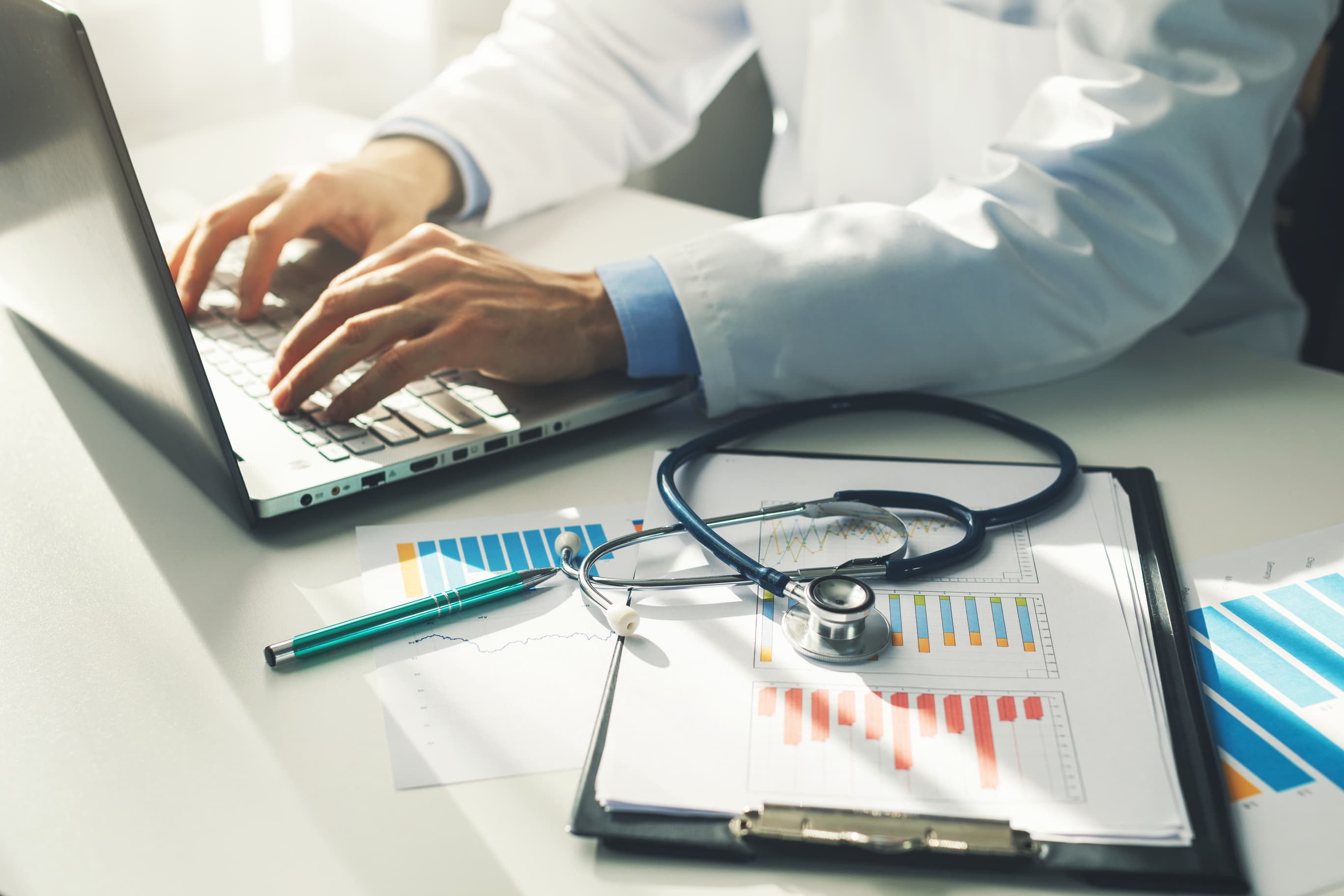 Number of Romanian doctors seeking to move abroad up again in 2024