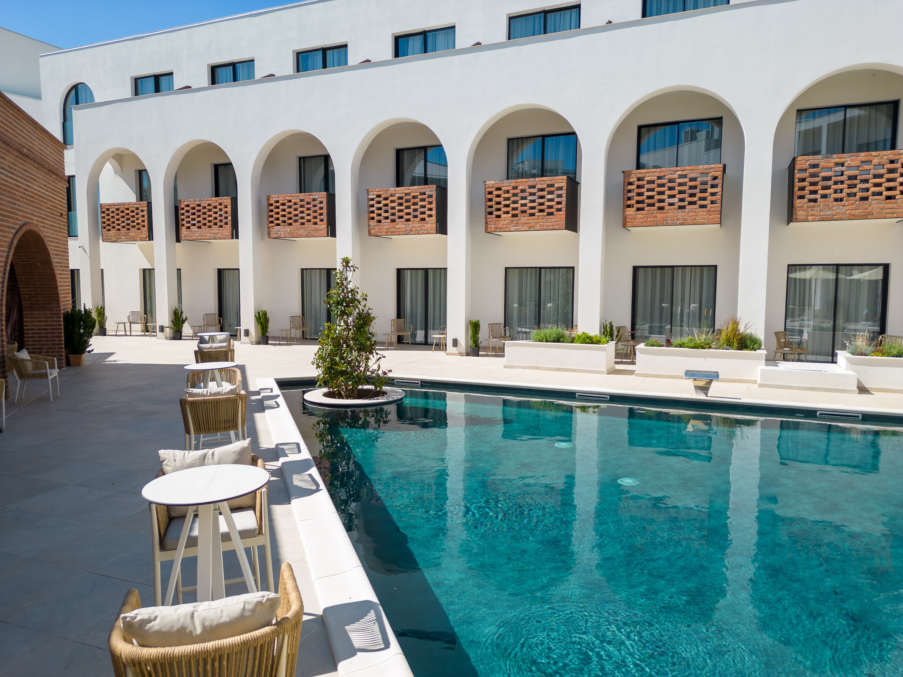 Mercure Conacul Cozieni hotel opens near Bucharest in early 20th-century mansion