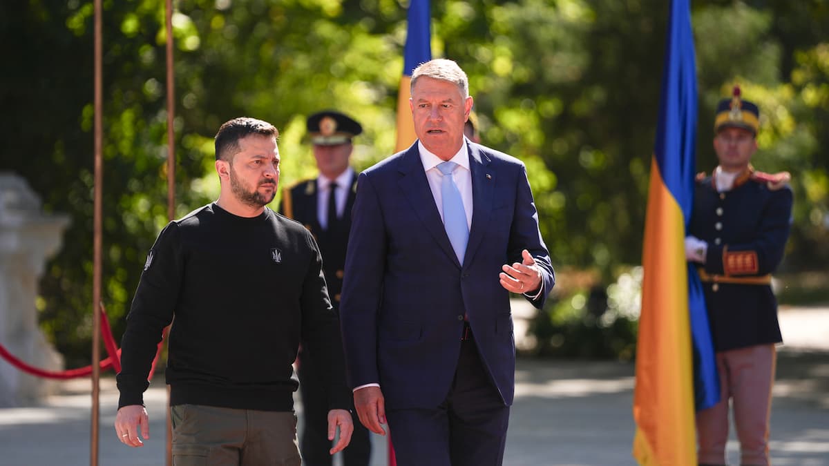 Volodymyr Zelensky comes to Romania today