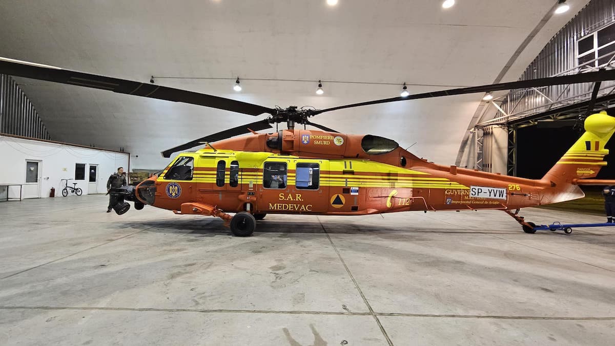 First Black Hawk helicopter for emergency situations delivered to Romania, six others to follow