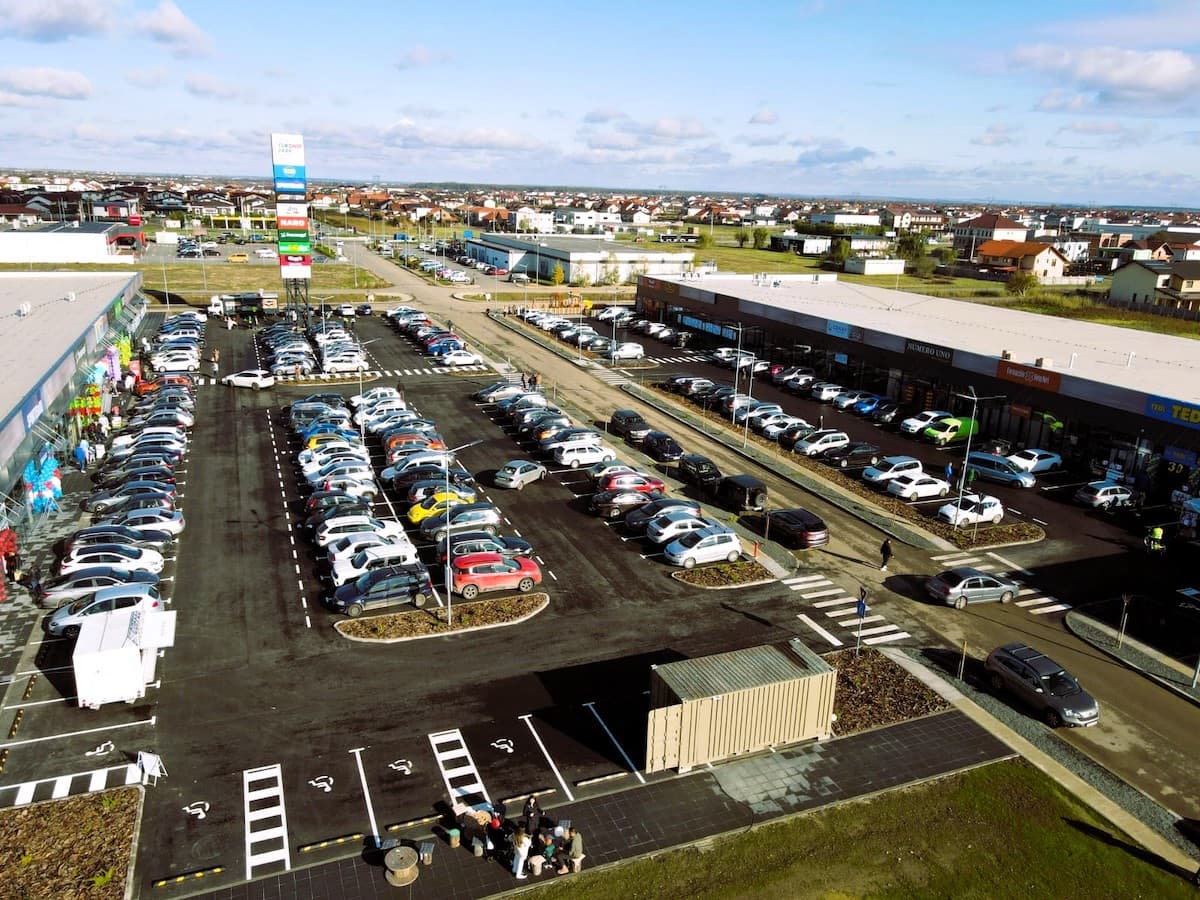 Scallier opens sixth retail park in Romania, plans for more