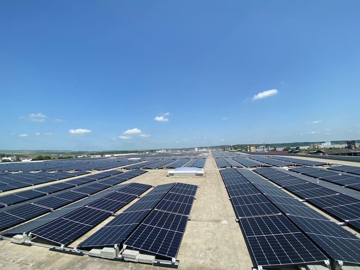 Simtel completes largest roof photovoltaic power plant in Romania