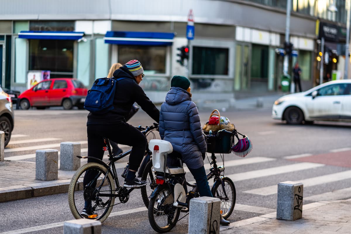 Secure parking for bicycles introduced in Bucharest’s District 2