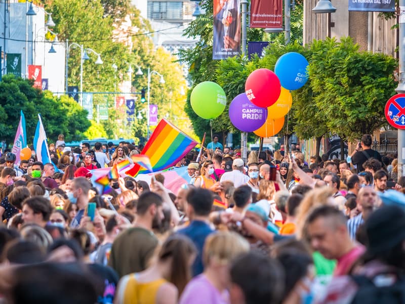 Weekend calendar: American Independent Film Festival, Bucharest Pride march, Dâmbovița Delivery, Jazz in the Park, LYNX & Très Court festivals and more