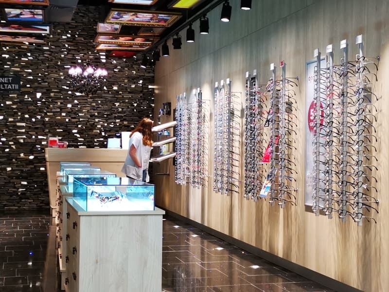 EssilorLuxottica enters Romanian eyewear retail market after acquiring Innova Capital's stake in Optical Investment Group
