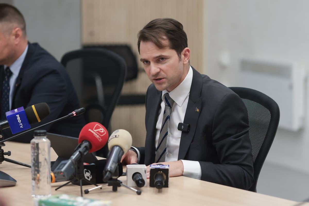 Romanian energy minister argues surcharge on energy producers was in line with European practice