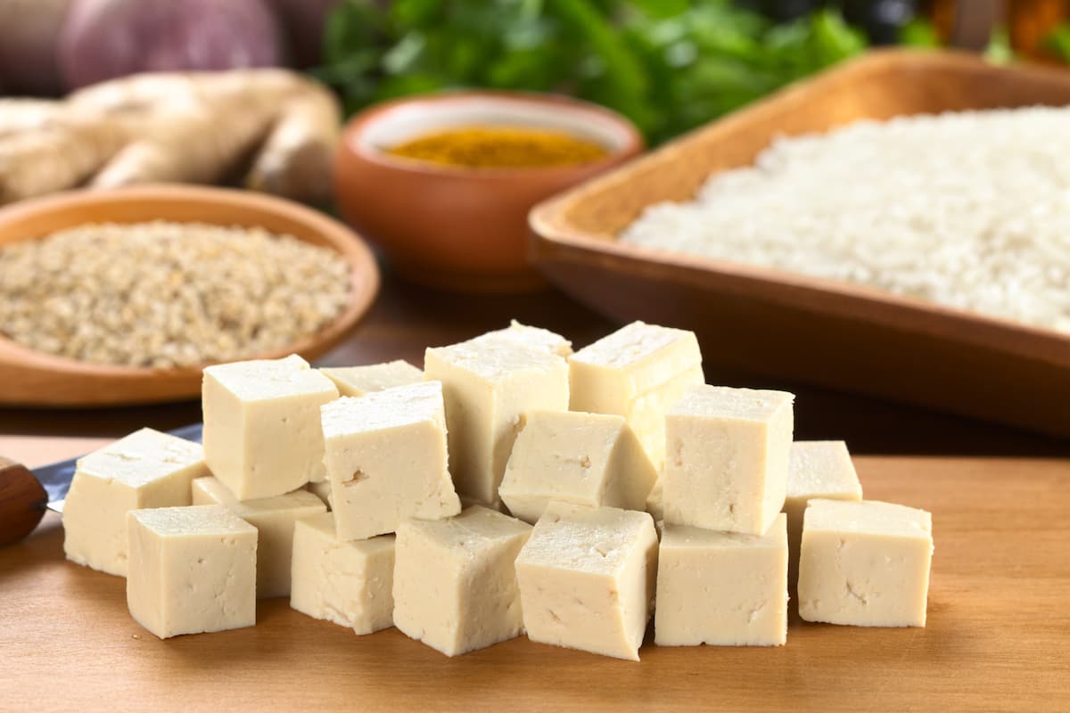 The New Originals Company acquires Romanian tofu brand Inedit