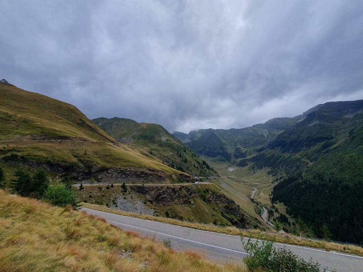 Romania’s Transfăgărășan road ranked fourth best route for electric vehicles globally