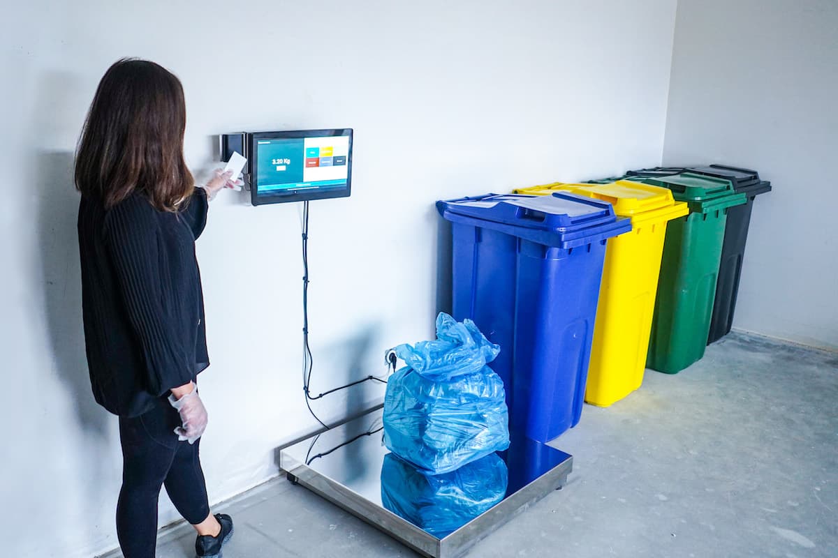 Skanska and WasteTracker introduce smart waste management system in Bucharest's Equilibrium building