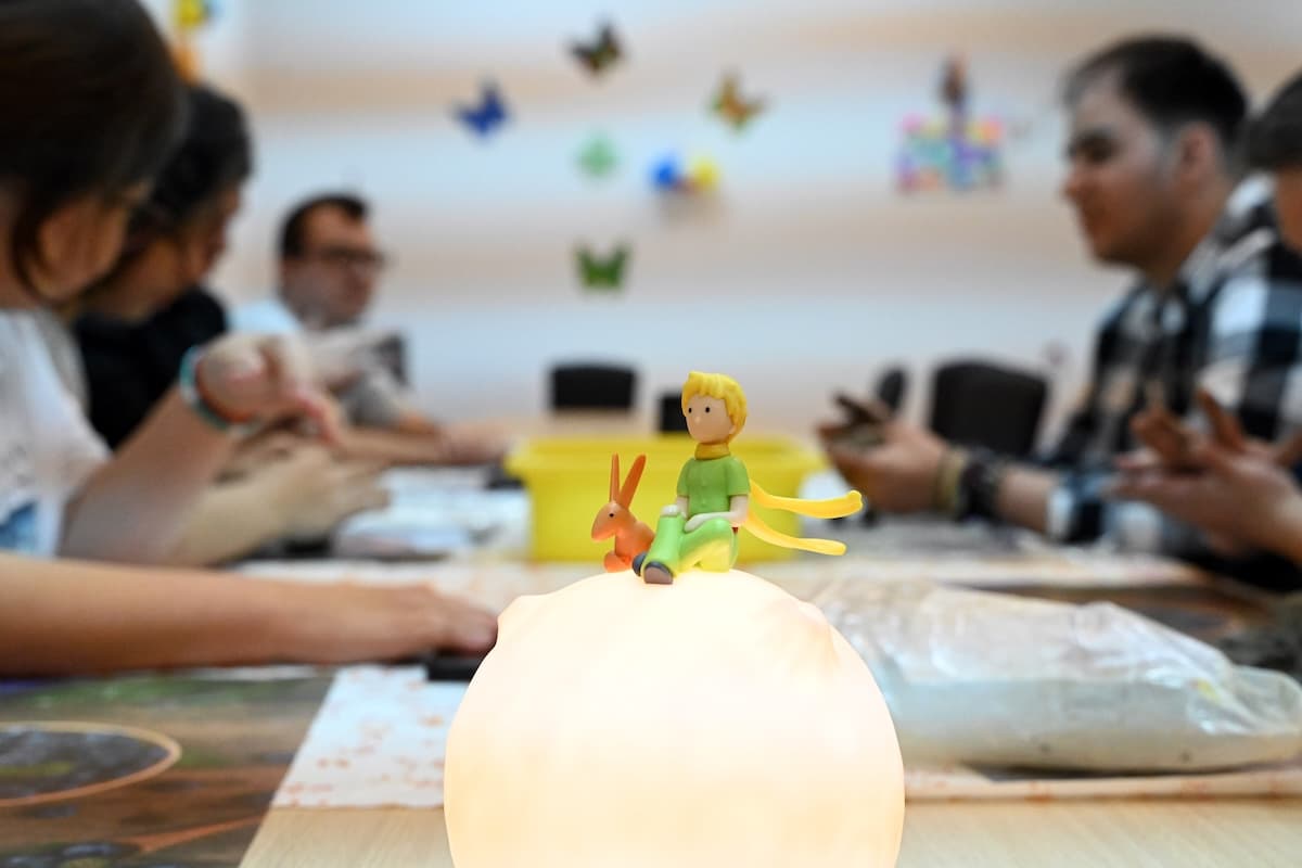 An (un)seen world: The Little Prince-inspired tactile exhibition organized in Bucharest in November