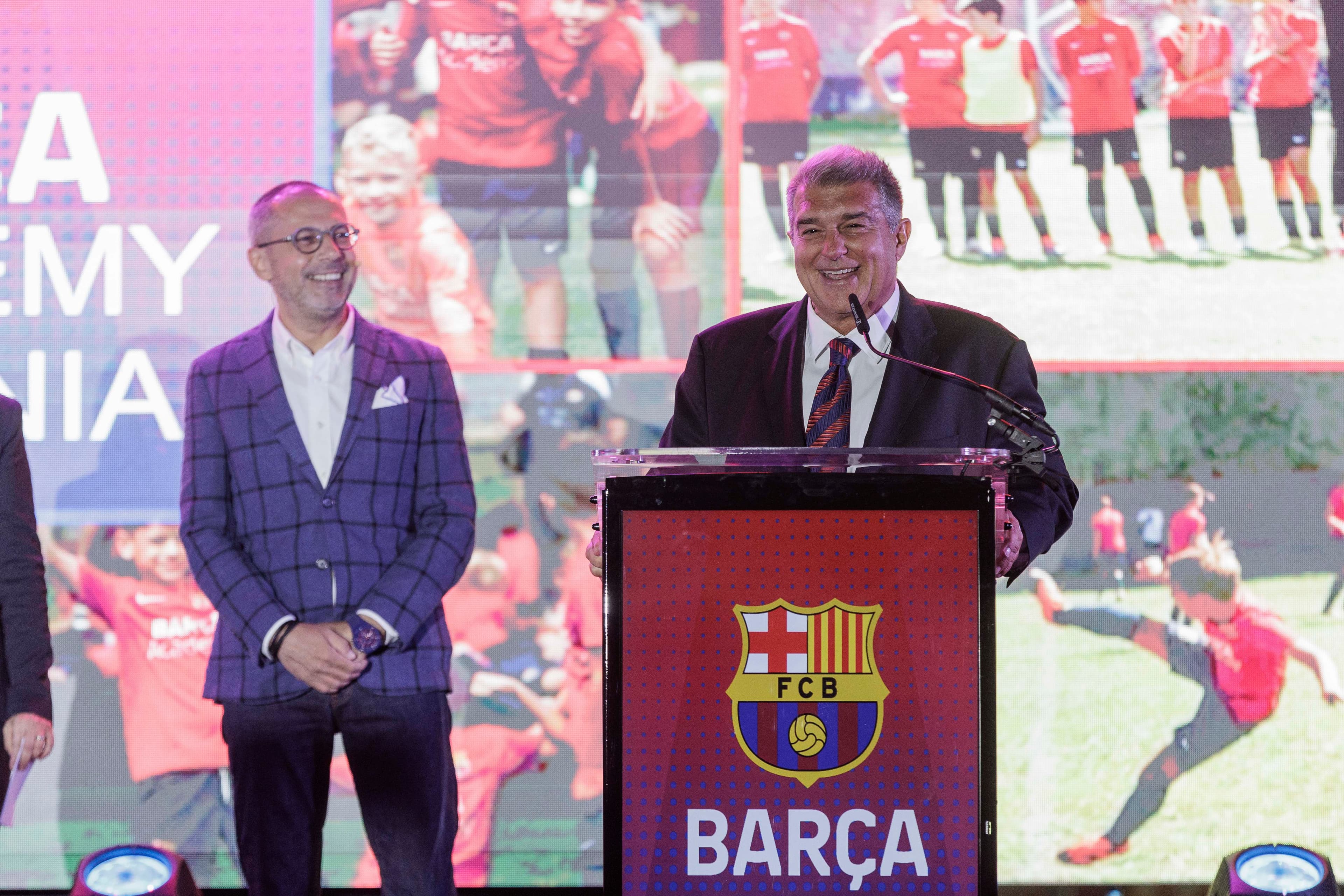 President of FC Barcelona inaugurates football academy in Bucharest