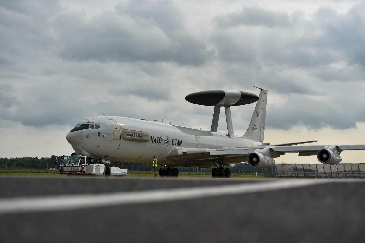 NATO’s AWACS surveillance aircraft patrolling Romania’s airspace