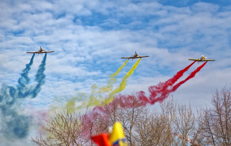 Weekend calendar: National Day parades, Romanian films, St Andrew fair, Christmas markets, and more