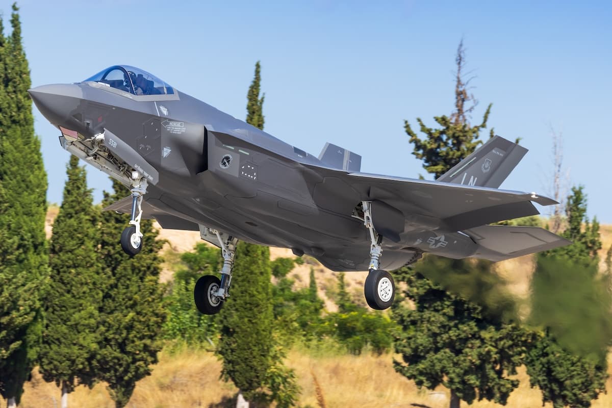 Romanian executive approves purchase of 32 US-made F-35 fighter jets