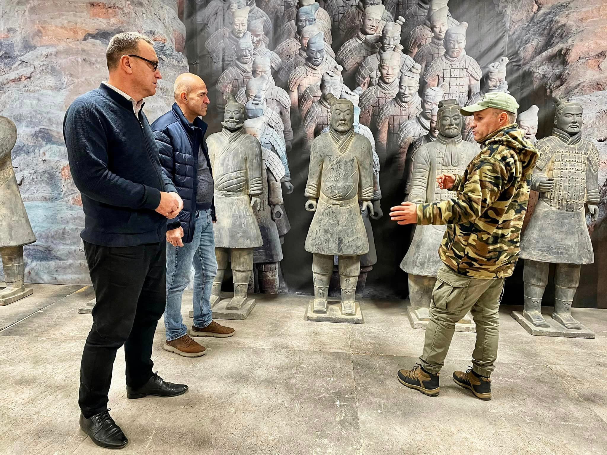 Western Romania: Chinese ‘Terracotta Army’ replicas exhibited at Arad Museum