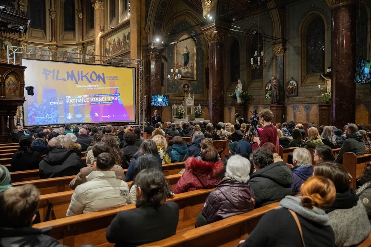 FILMIKON: Films awarded by ecumenical juries screened in Romanian cities, Vatican this month