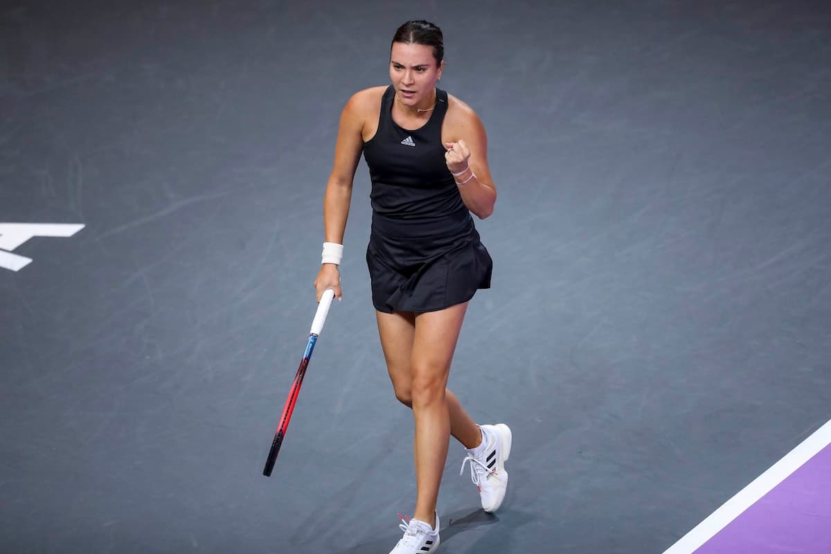 Tennis player Gabriela Ruse wins all-Romanian match to reach Australian Open second round