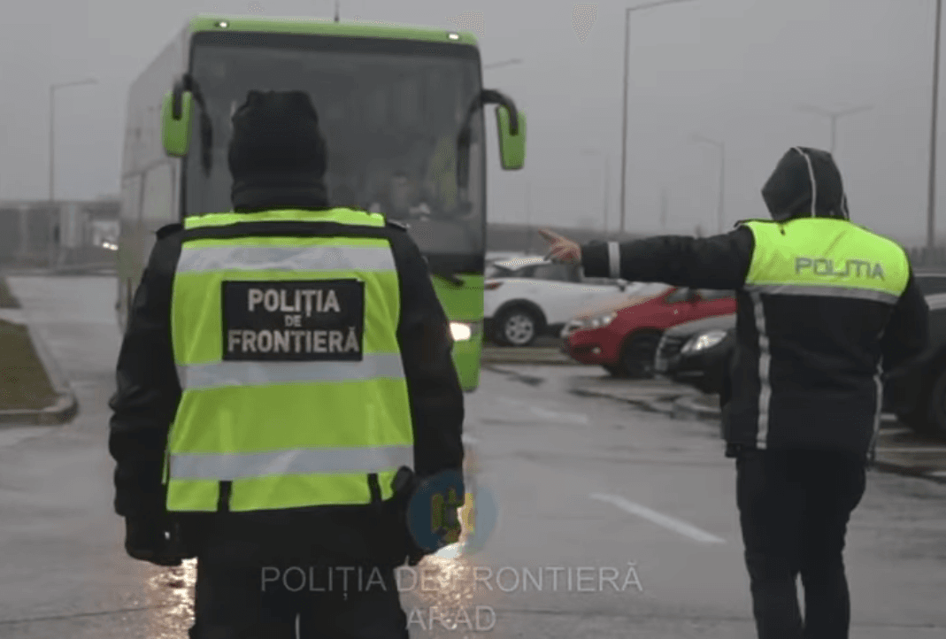 First migrants caught trying to illegally leave Romania after Schengen accession