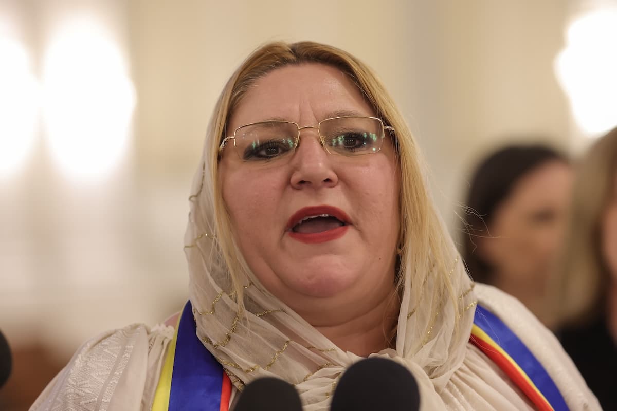 Controversial Romanian MEP Diana Șoșoacă praises communist dictator Nicolae Ceaușescu during EP session