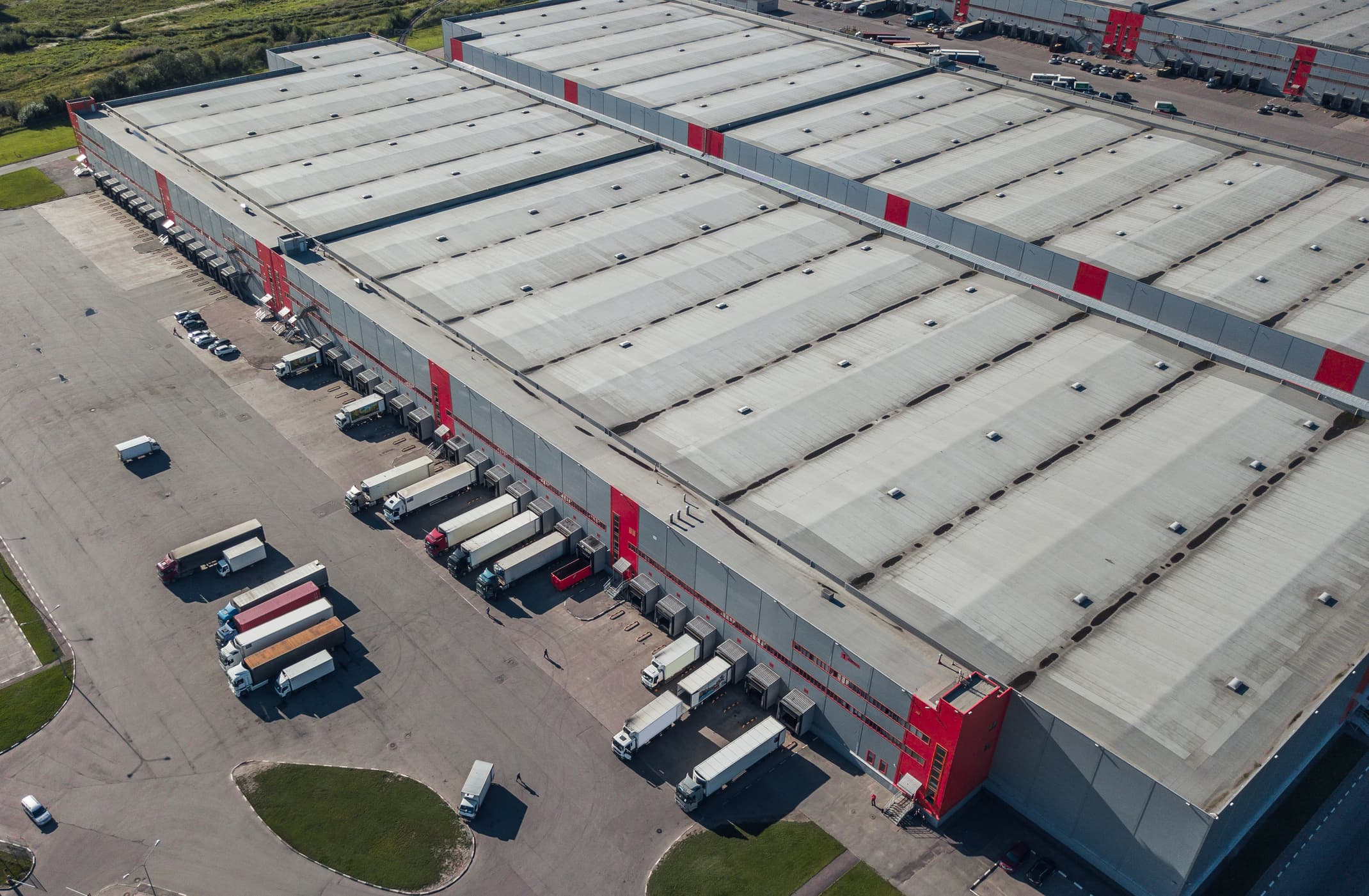 Cushman & Wakefield Echinox: Stock of industrial & logistics spaces reaches 7.6 million sq.m in 2024